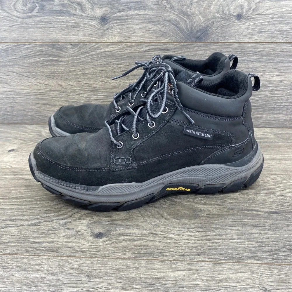 Skechers Hiking Boots Mens 9 Black Water Repellent Goodyear Relaxed Fit 204454